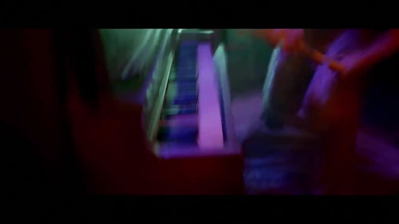Maroon 5 - Cold