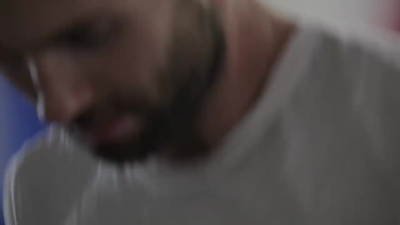Maroon 5 - One More Night
