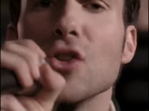 Maroon 5 - Sunday Morning
