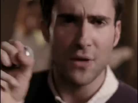 Maroon 5 - Sunday Morning