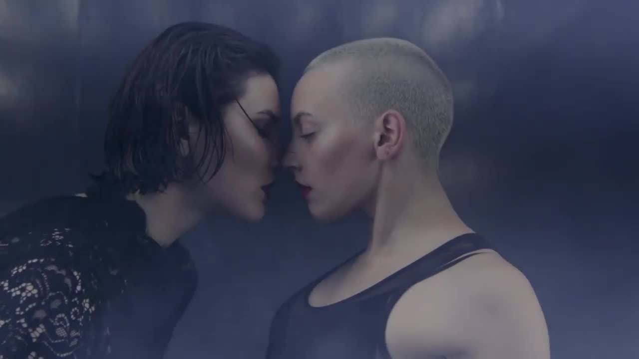 MARUV - Drive Me Crazy