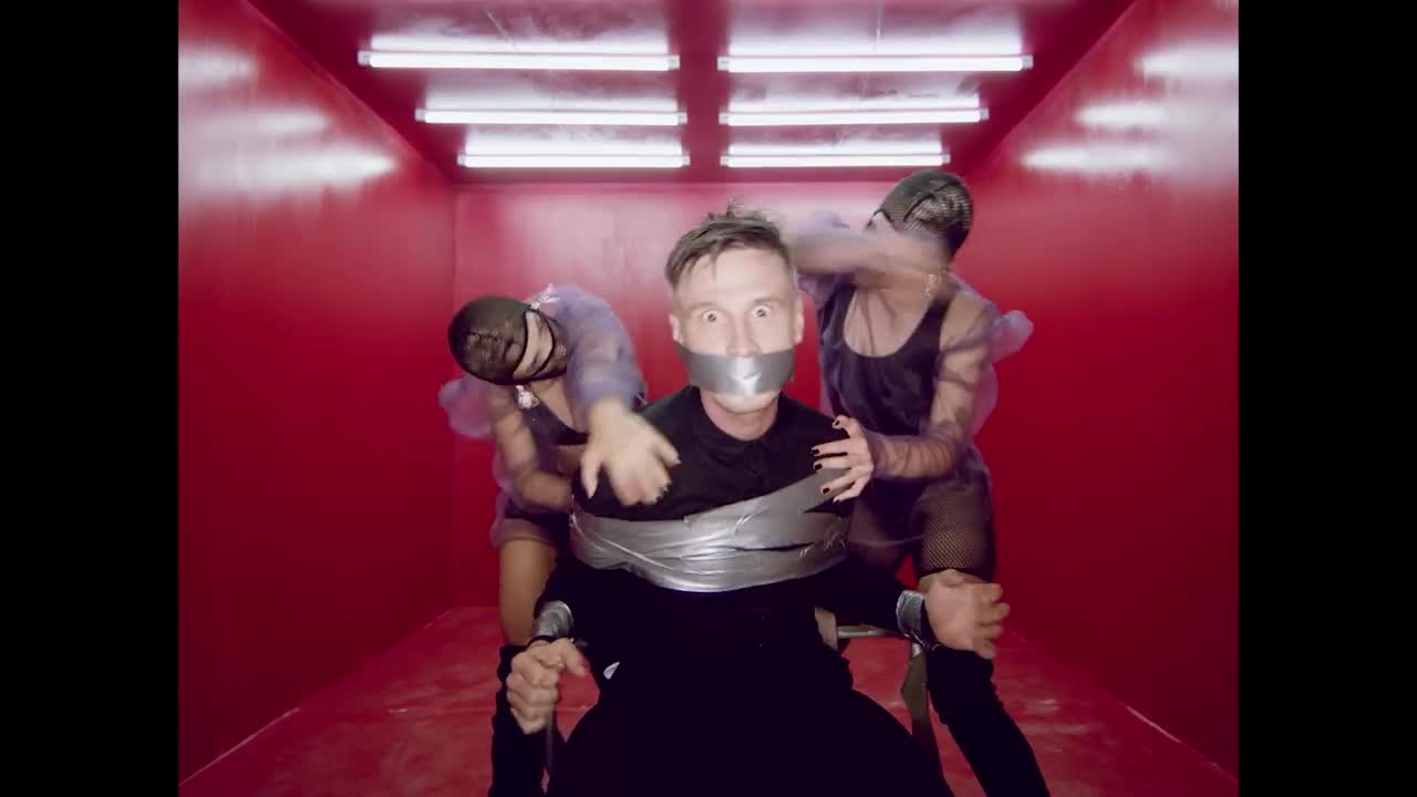 MARUV - Focus On Me