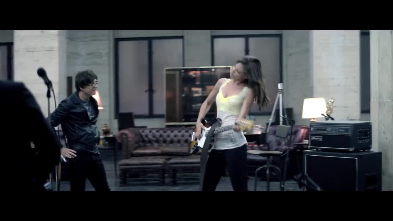 Matchbox Twenty - She's So Mean