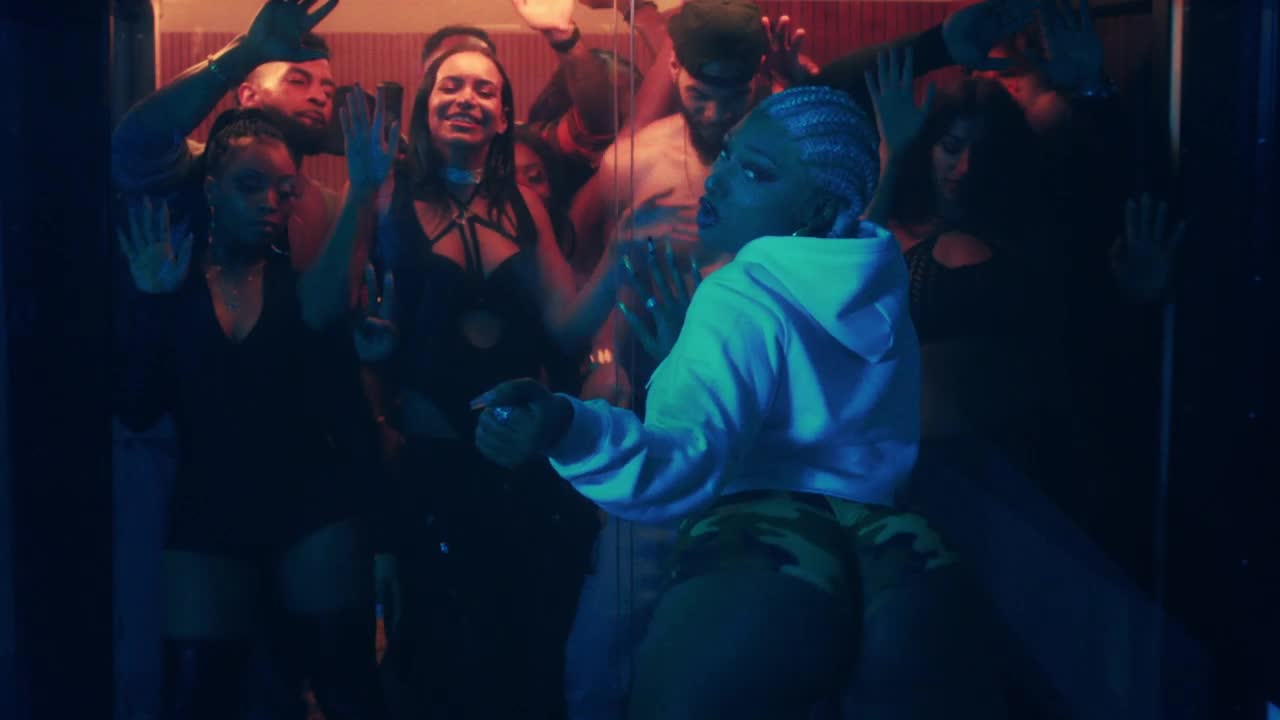 Megan Thee Stallion - Captain Hook