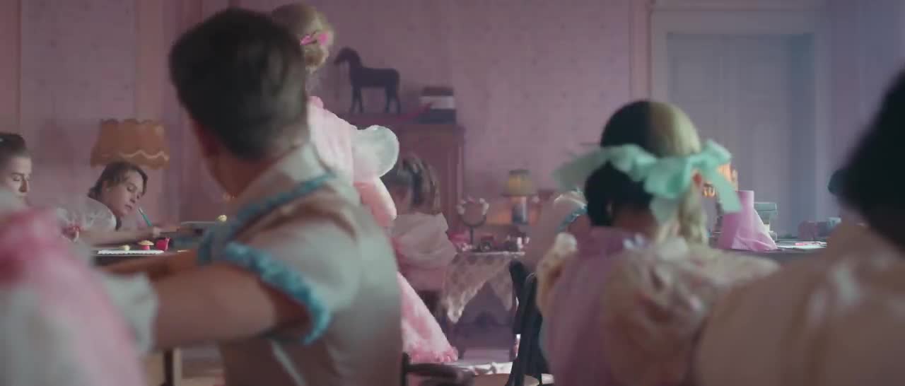 Melanie Martinez - Class Fight
