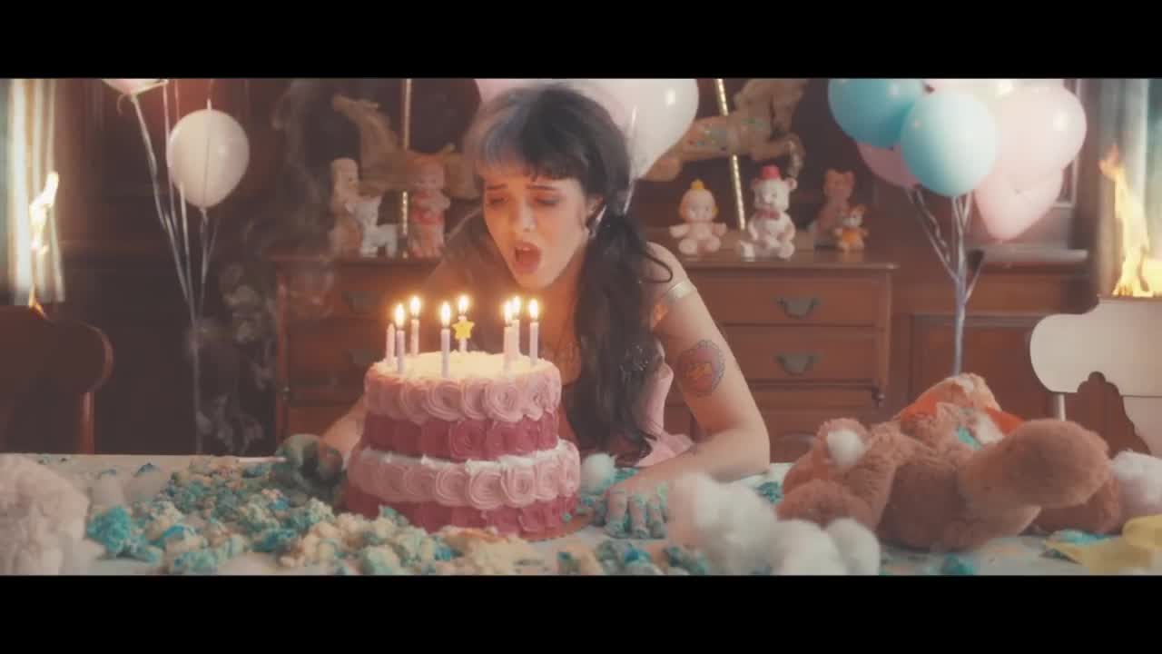 Melanie Martinez - Pity Party
