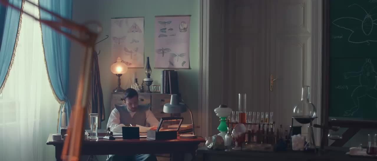 Melanie Martinez - Teacher's Pet