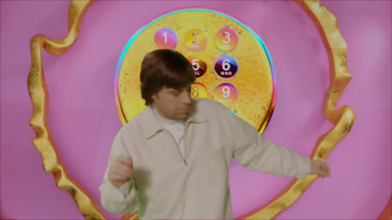 Metronomy - Walking In the Dark