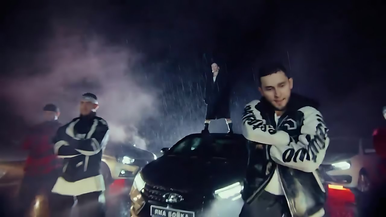 Mia Boyka - Черная LADA