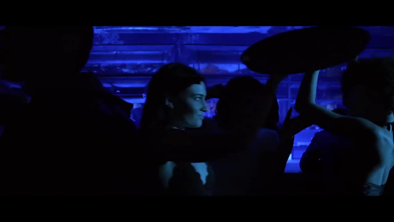 Mike Posner - I Took a Pill in Ibiza