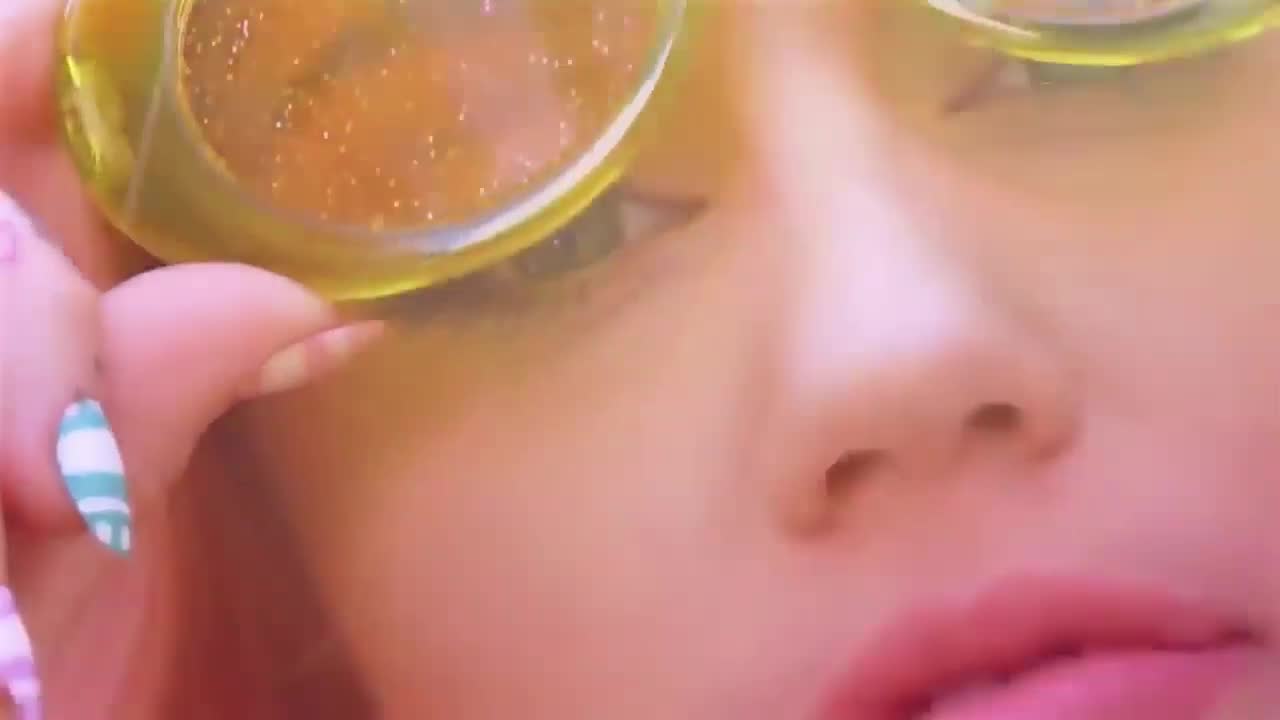 Miley Cyrus - Mother’s Daughter