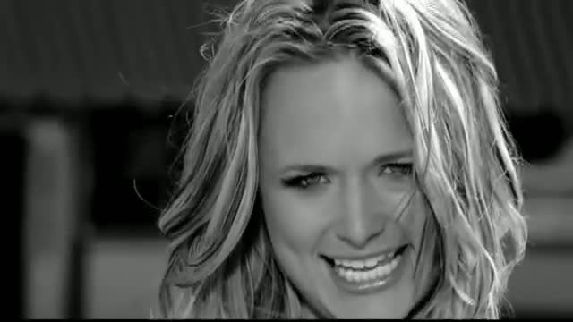 Miranda Lambert - Famous in a Small Town