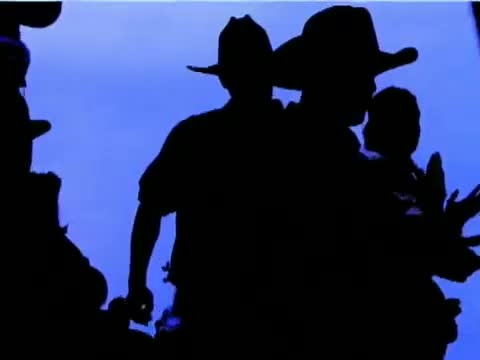 Montgomery Gentry - Daddy Won't Sell the Farm