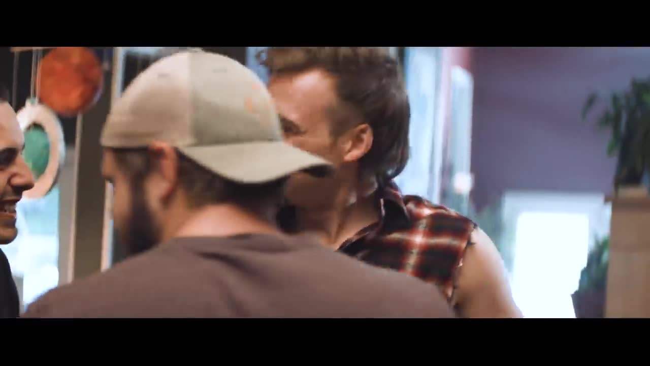 Morgan Wallen - Whiskey Glasses