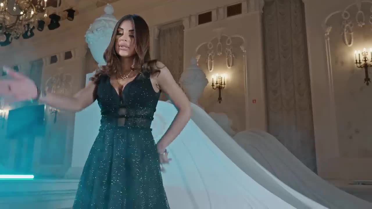Mujeva - Между нами ничего нет