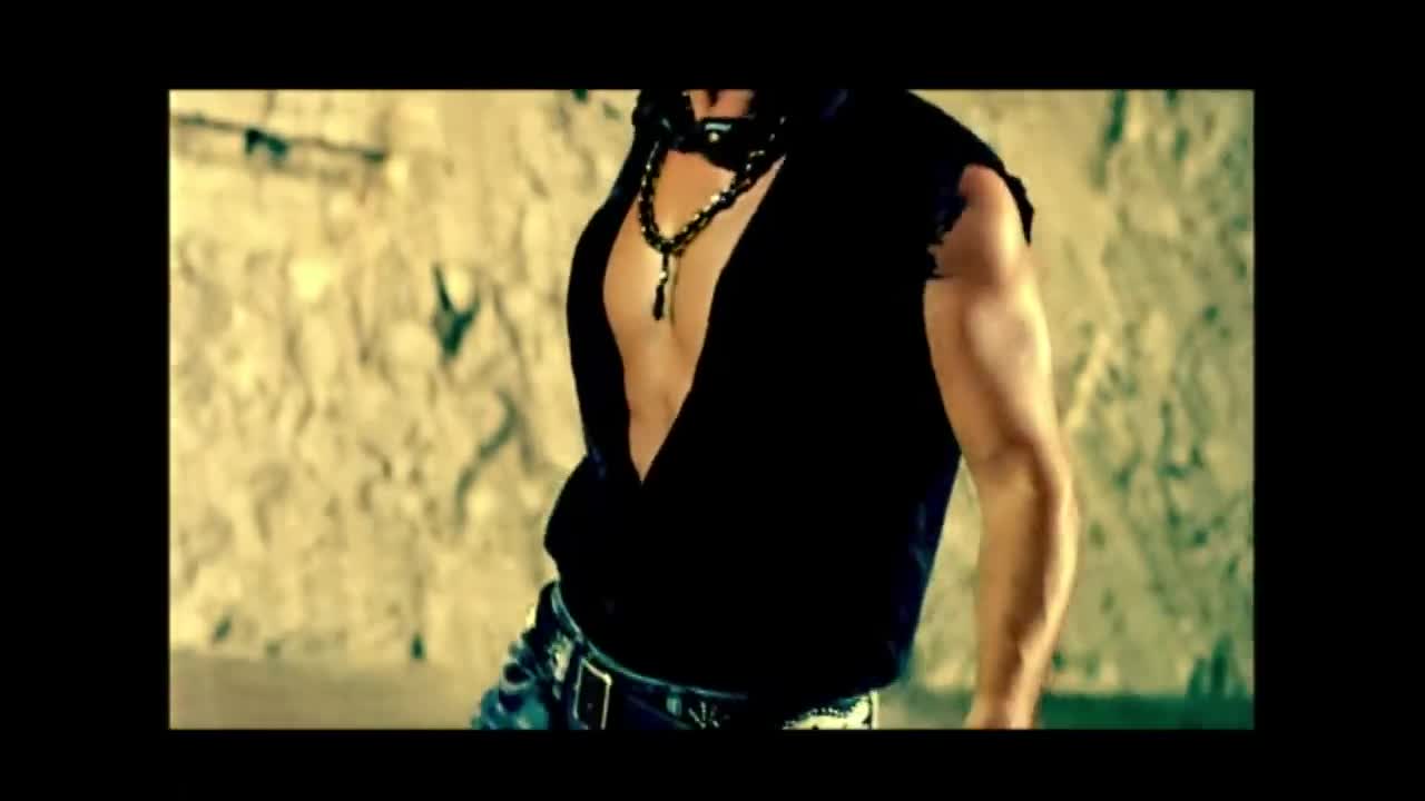 Mustafa Sandal - Aşka Yürek Gerek