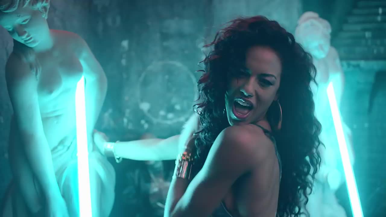 Natalie La Rose - Somebody