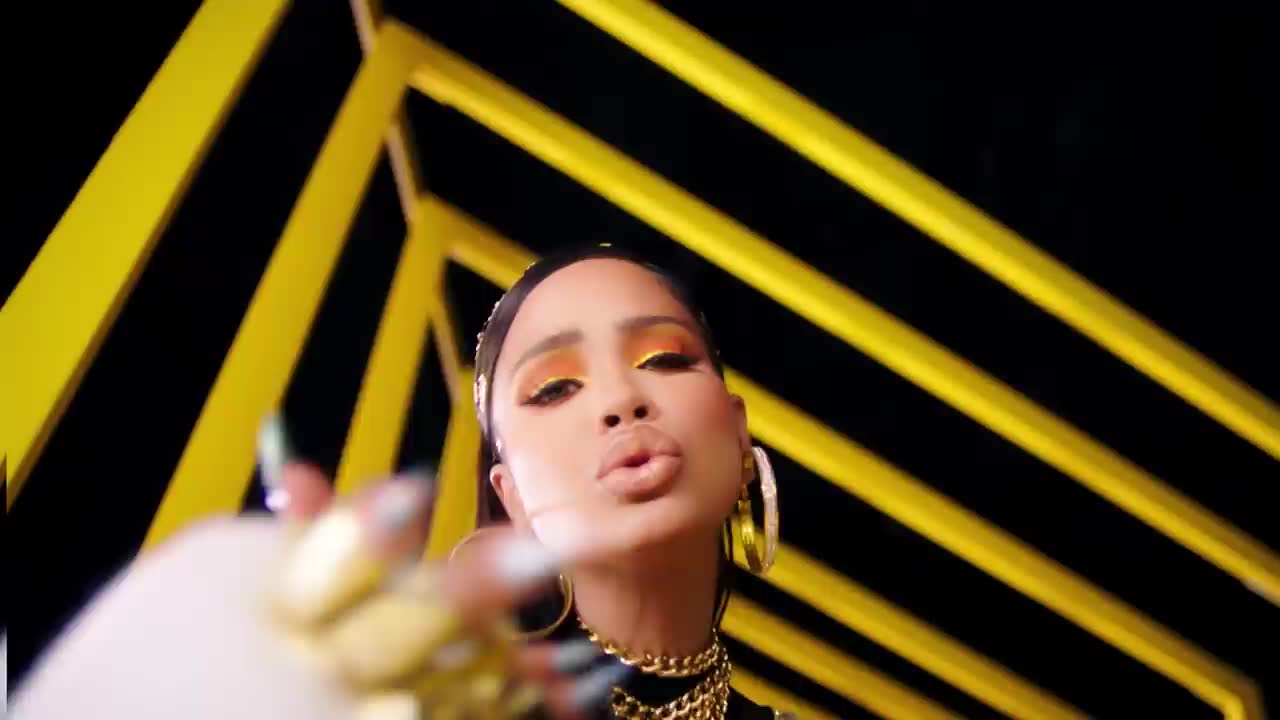 Natti Natasha - Arrebatá
