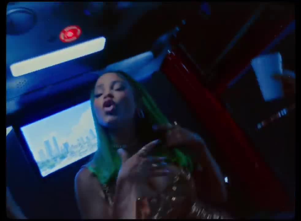 Natti Natasha - Noches en Miami