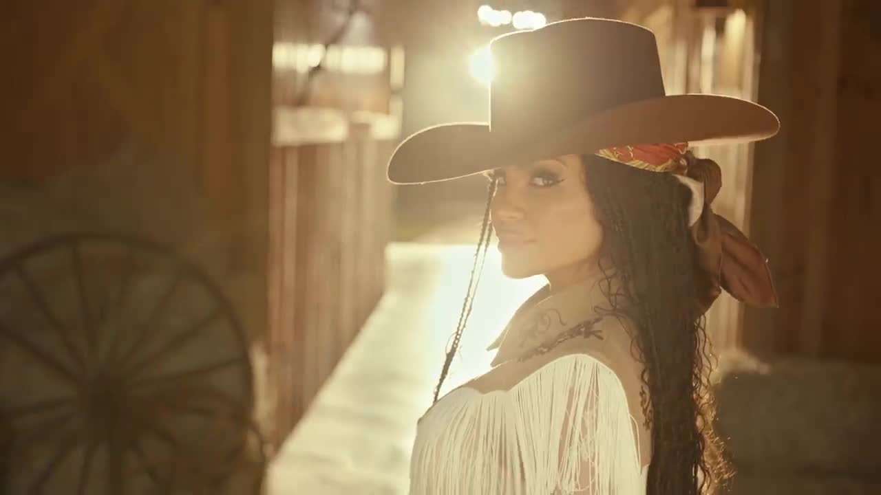 Natti Natasha - YA NO TE EXTRAÑO