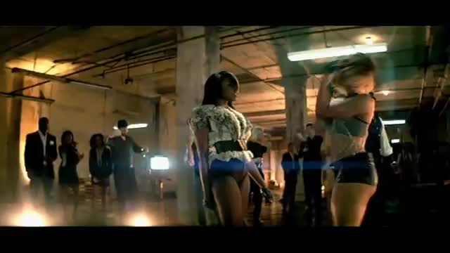 Nelly - Move That Body