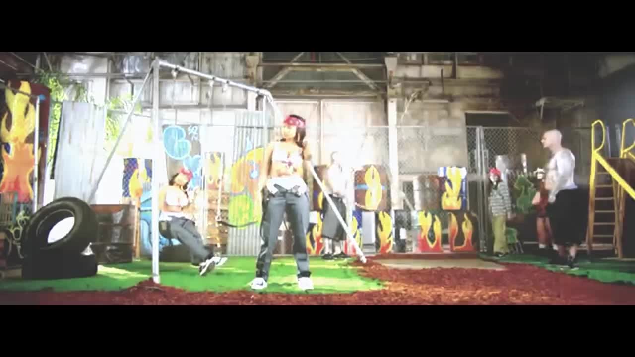 Nicki Minaj - No Flex Zone (remix)