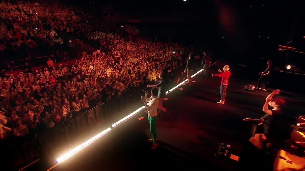 One Direction - What Makes You Beautiful