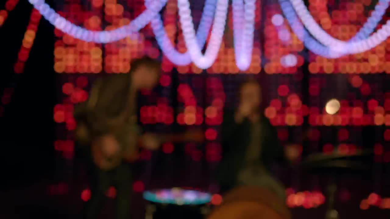 OneRepublic - Feel Again