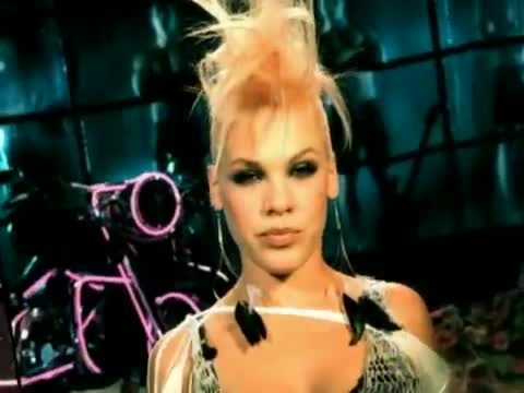 P!nk - Don't Let Me Get Me