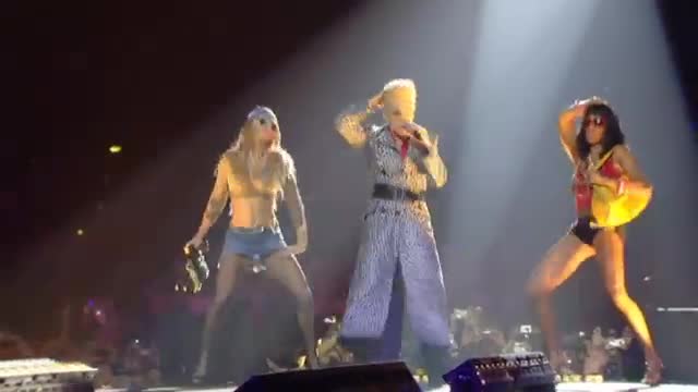 P!nk - Stupid Girls