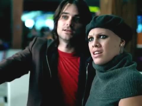 P!nk - Stupid Girls