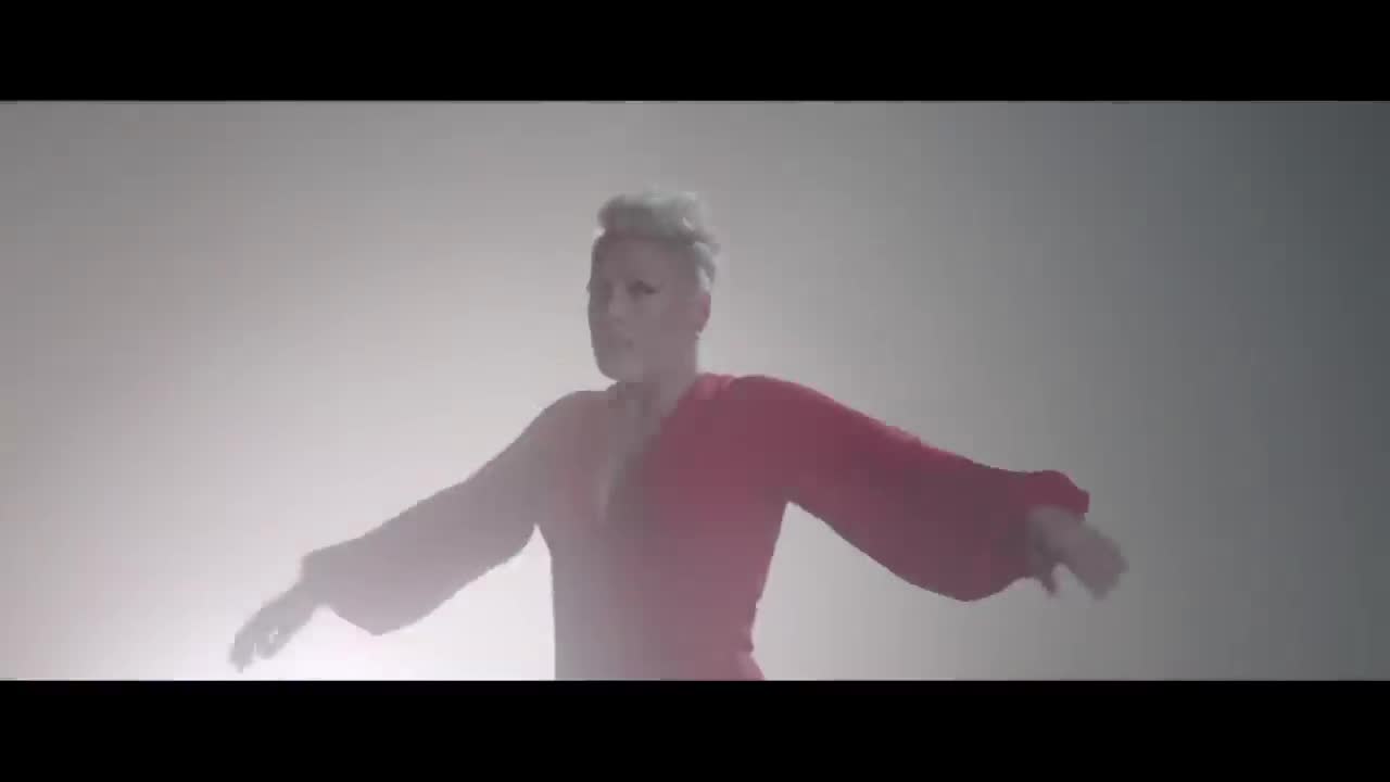 P!nk - Walk Me Home