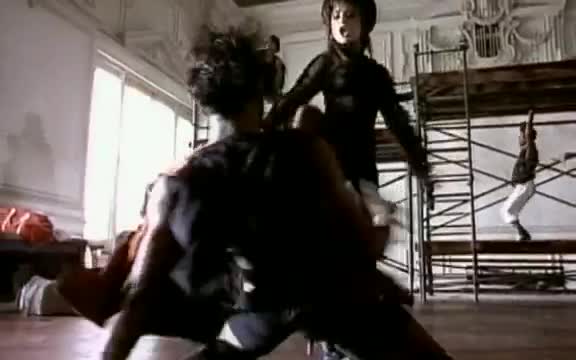 Paula Abdul - Cold Hearted