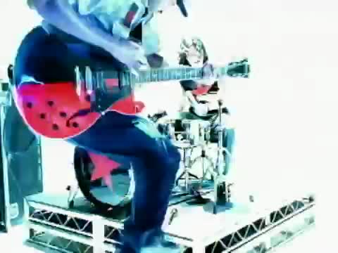 Rage Against the Machine - Guerrilla Radio