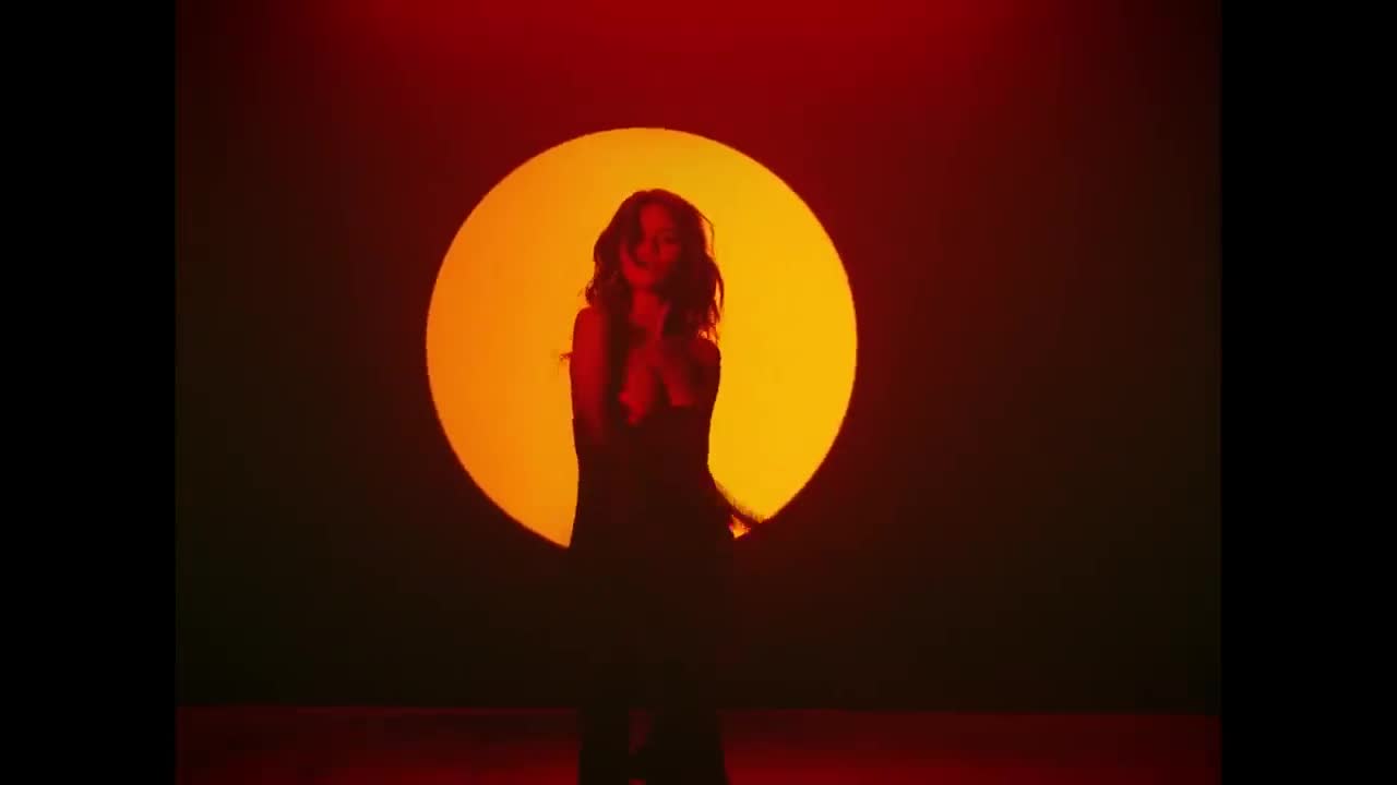 Rauw Alejandro - Baila conmigo