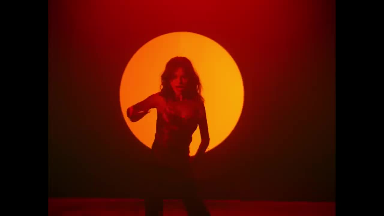 Rauw Alejandro - Baila conmigo