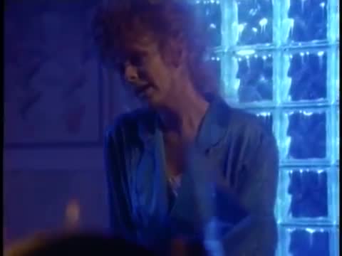 Reba McEntire - For My Broken Heart