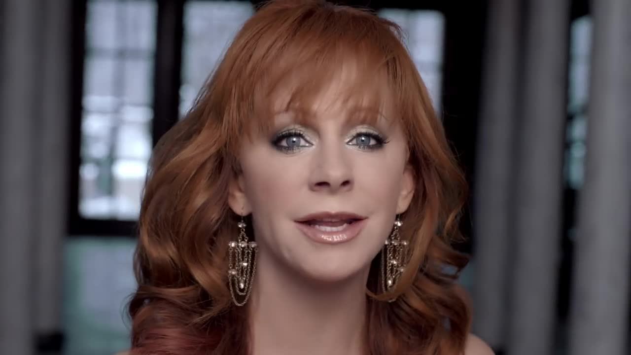 Reba McEntire - If I Were a Boy