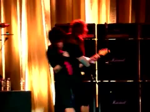 Red Hot Chili Peppers - Dani California