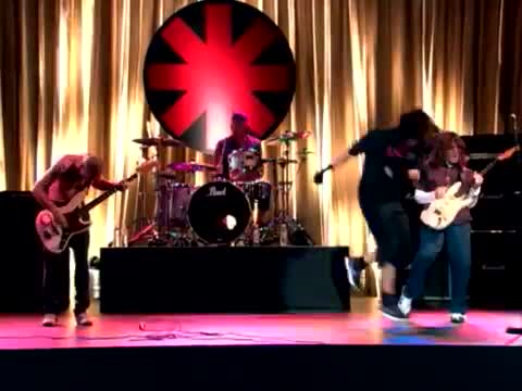 Red Hot Chili Peppers - Dani California