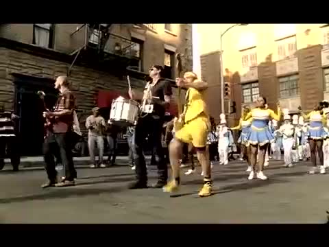 Red Hot Chili Peppers - Hump de Bump