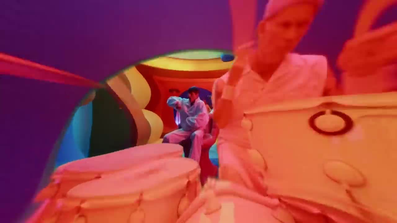 Red Hot Chili Peppers - Tippa My Tongue
