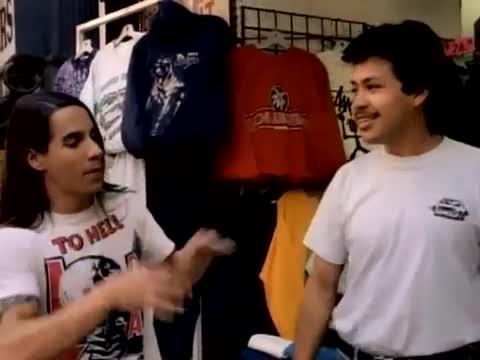 Red Hot Chili Peppers - Under the Bridge