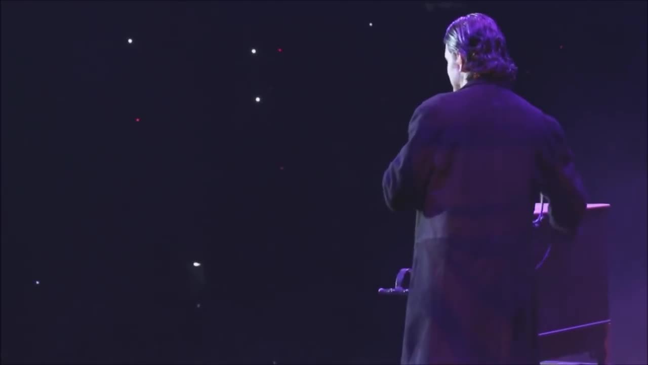 Ricardo Arjona - Mi novia se me está poniendo vieja