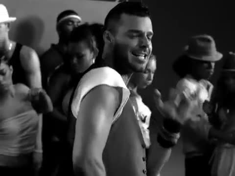 Ricky Martin - I Don't Care / María mix
