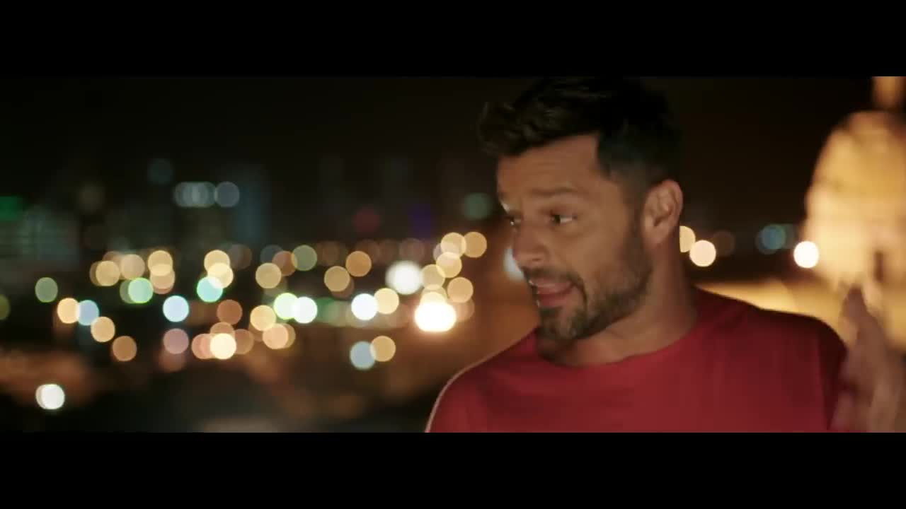 Ricky Martin - La mordidita