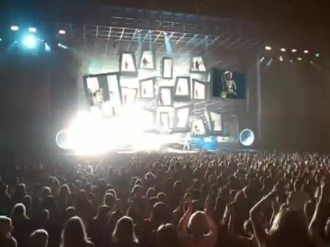 Ricky Martin - Shake Your Bon Bon