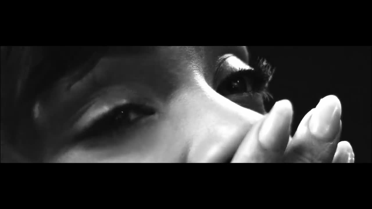 Rihanna - Diamonds