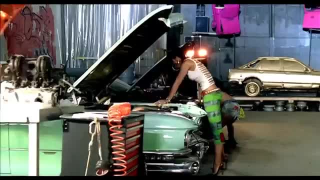 Rihanna - Shut Up and Drive