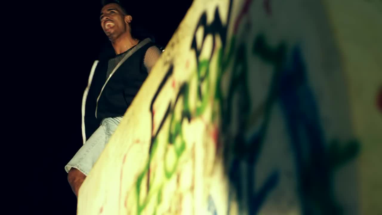 Rita Ora - Shine ya Light